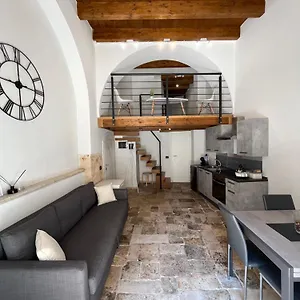  Apartment Ground Stone